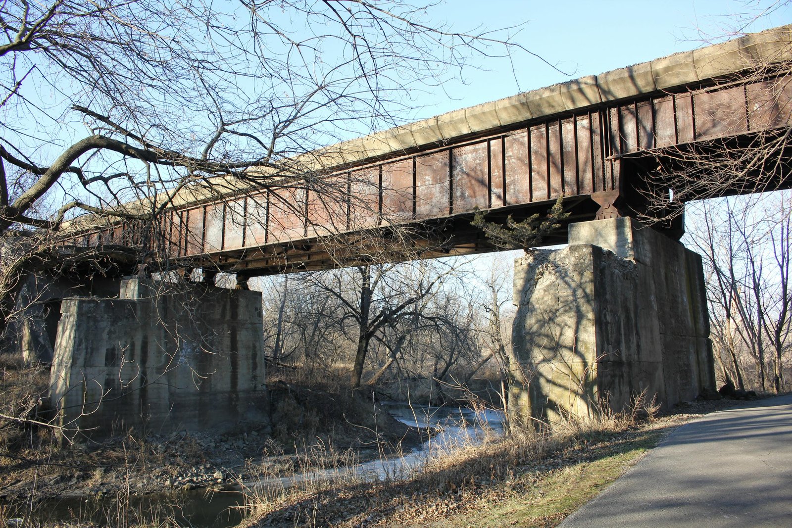 Main span